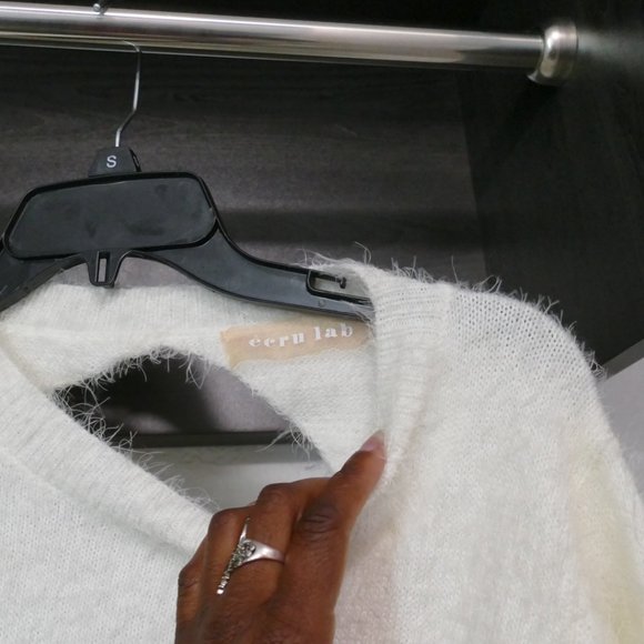 Fuzzy Open Back Tie Sweater Size Small - Picture 5 of 11